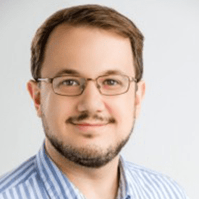 Challenges of Working on a Retainer as Social Media Managers 18 Scott Spivack