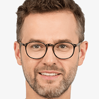 Top Strategies for YouTube Engagement by Community Experts 13 Bram Jansen