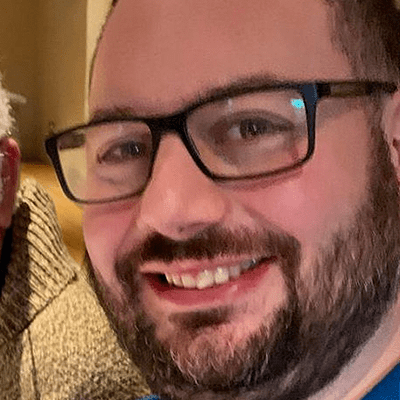 Top Strategies for YouTube Engagement by Community Experts 20 Simon Brisk