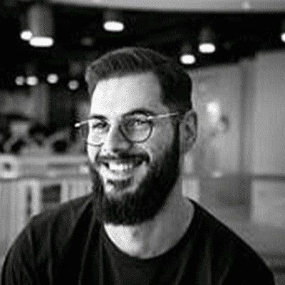 Exploring the Effectiveness of AI in Email Marketing Campaigns from the Industry’s Experts 52