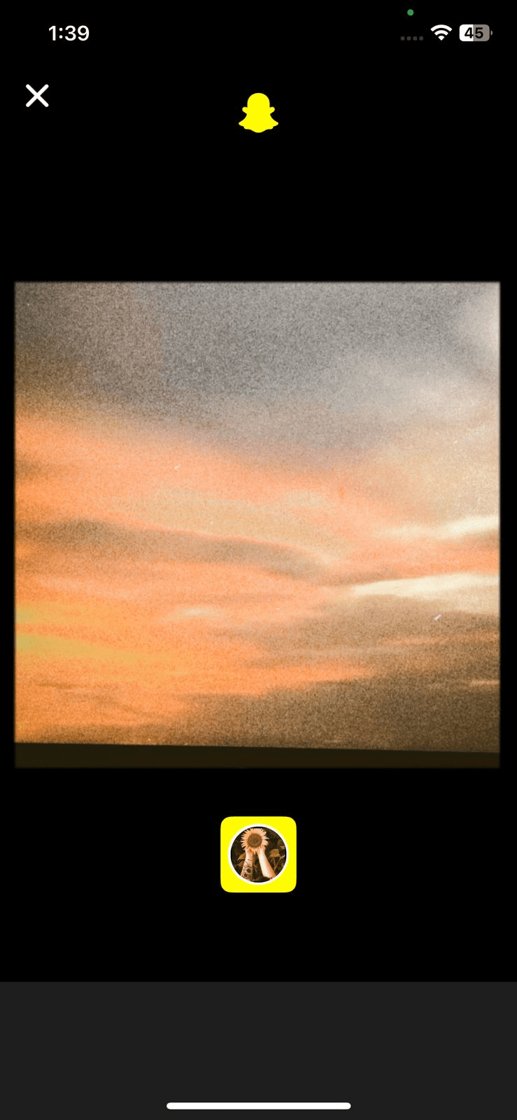 15 Snapchat Hacks to Boost Your Social Media Game in 2025 8 Example of a Snapchat Handsfree Video Recording Feature